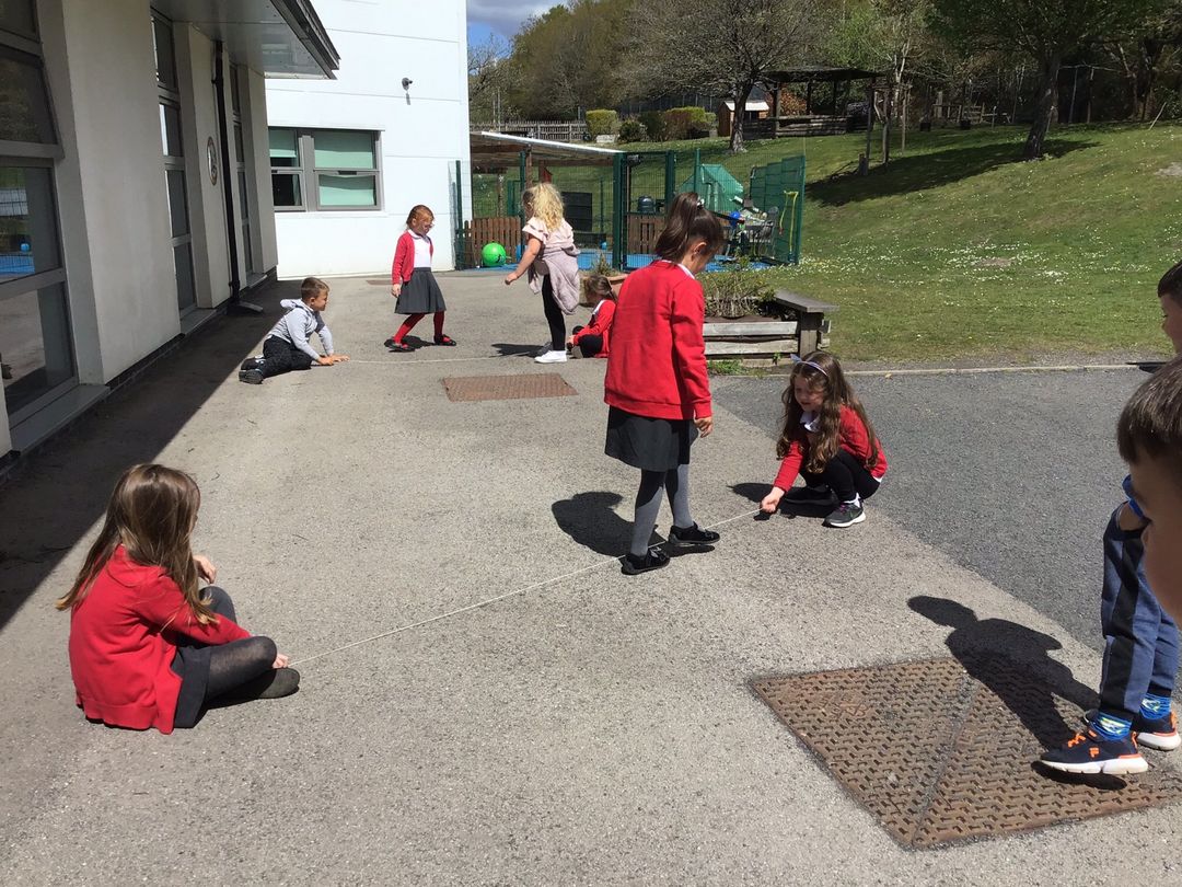 Bagders Measuring 1.jpg